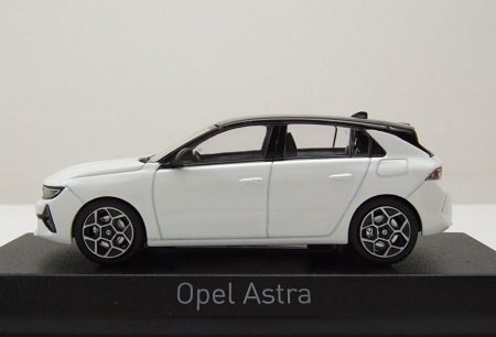 Opel Astra 2022 Arctic White 1-43 Norev