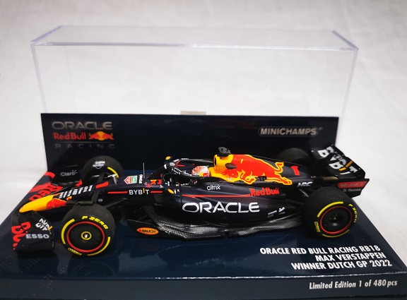 Oracle Red Bull Racing RB18 #1 Winner Dutch GP 2022 Max Verstappen 1-43 Minichamps Limited 480 Pieces