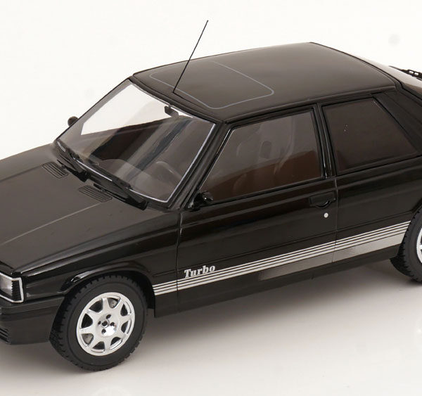 Renault 11 Turbo 1987 "Custom" Zwart 1-18 Ixo Models