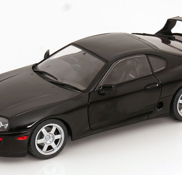 Toyota Supra MKIV 1993 Zwart 1-18 Solido