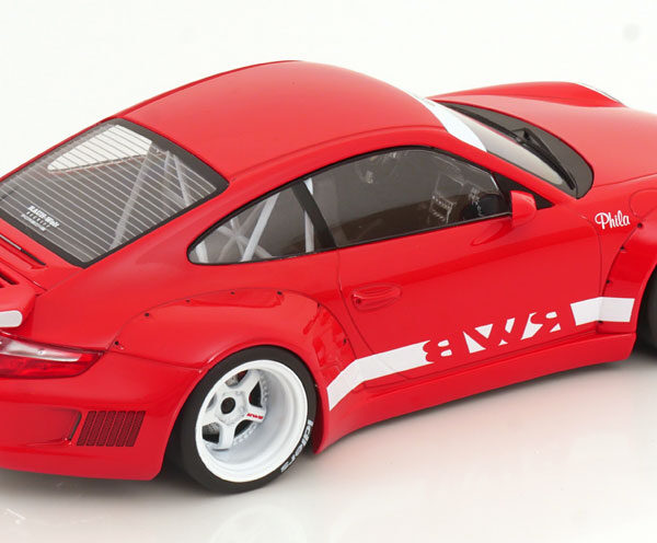 Porsche 911 (997) RWB Rood / Wit 1-18 Ixo Models