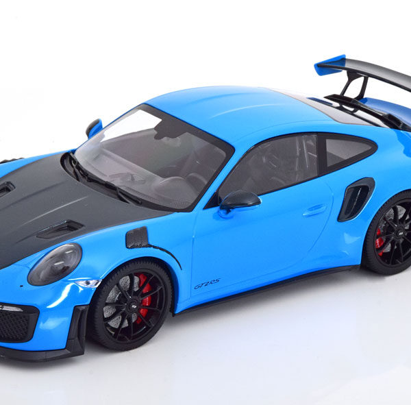 Porsche 911 (991 II) GT2 RS 2018 Blauw 1-18 Minichamps Limited 504 Pieces