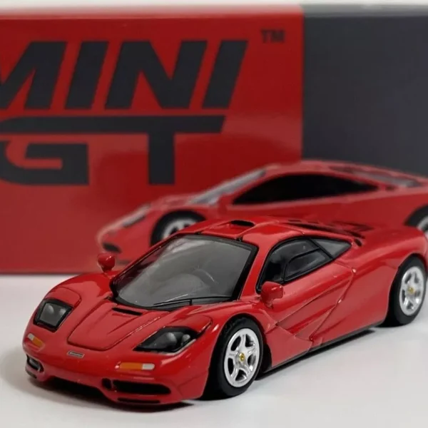 McLaren F1 1994 Rood 1:64 Mini GT