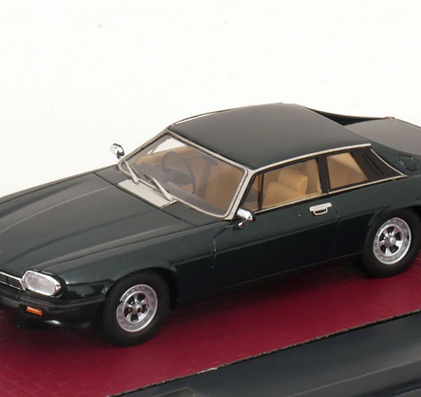 Jaguar XJ-S 1975 Groen Metallic 1-43 Matrix Scale Models (Resin)