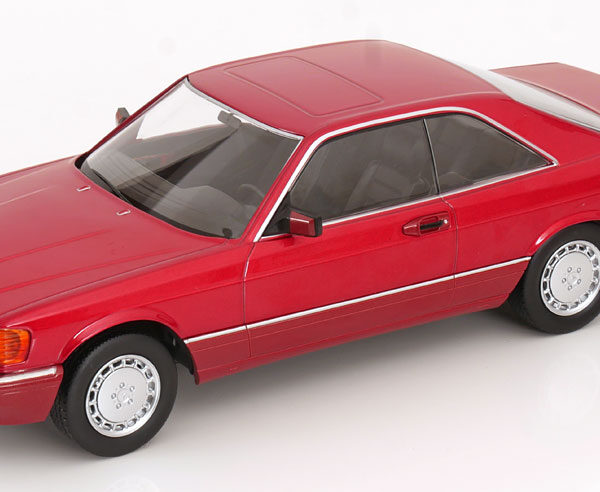 Mercedes-Benz 560 SEC (C126) 1985 Rood Metallic 1-18 KK-Scale (Metaal)