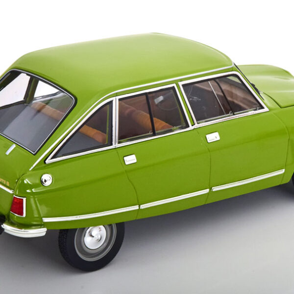 Citroen Ami 8 Club 1969 Iris Green Metallic 1-18 Norev