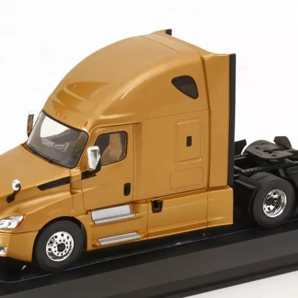 Freightliner Cascadia 2018 Goud Metallic 1-43 Ixo Models