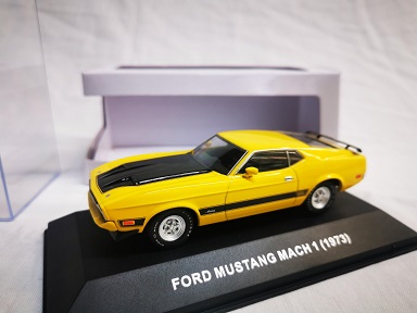 Ford Mustang Mach 1 1973 Geel / Zwart 1-43 Ixo Models ( made for the Mustang Garage )