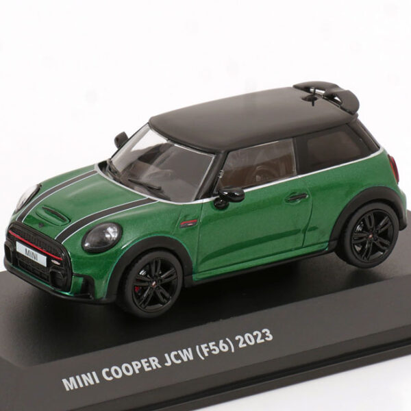 Mini Cooper (F56) "John Cooper Works" 2023 Groen Metallic / Zwart 1-43 Solido