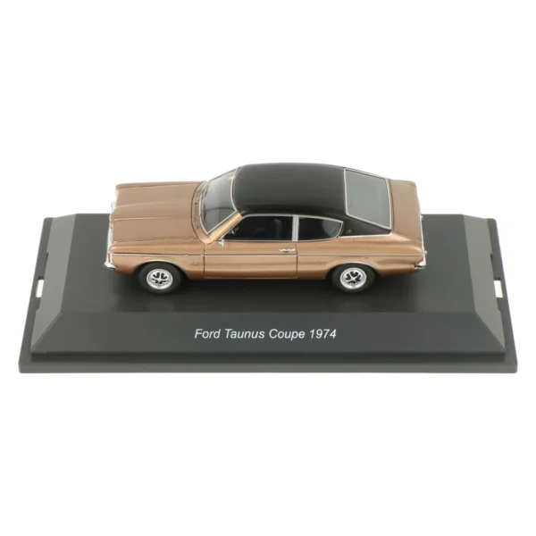 Ford Taunus Coupe 1974 Goud Metallic 1-43 Schuco (Resin)