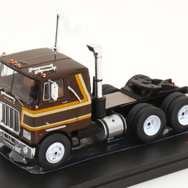 Mack Serie F 1977 Bruin / Geel 1-43 Ixo Models