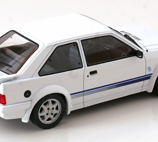 Ford Escort RS Turbo 1985 Wit 1-18 MCG Models