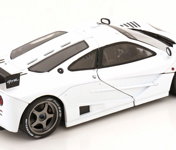 McLaren F1 GTR 1996 Wit 1-18 Solido