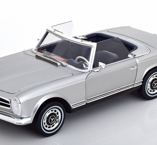 Mercedes-Benz 280 SL (W113) Pagode 1968-1971 (met afneembare Hardtop) Zilver / Zwart 1-18 Schuco (Metaal)