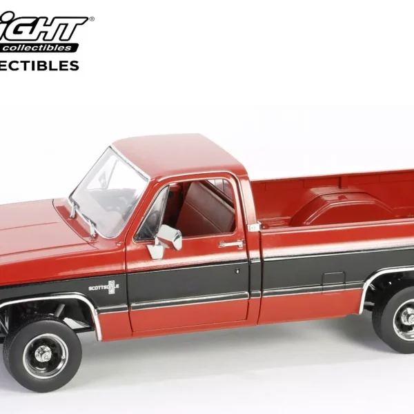 Chevrolet K10 "Scottsdale" Pickup Truck 1984 Rood / Zwart 1-18 Greenlight Collectibles