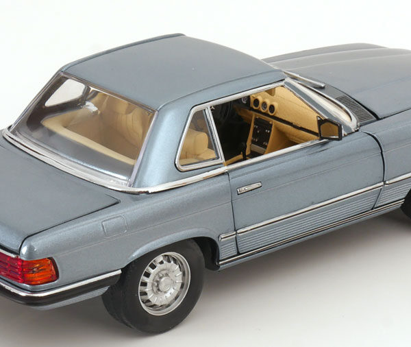 Mercedes-Benz 350 SL (R107) Hardtop 1977 Blauw Metallic 1-18 Sun Star