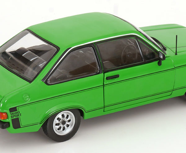 Ford Escort MK II 1600 Sport 1975 Groen 1-18 Sun Star