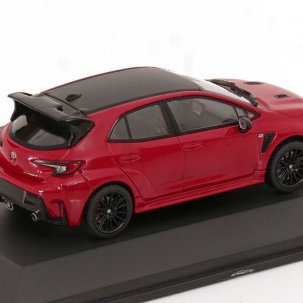 Toyota GR Corolla 2023 “Circuit Edition” Rood / Mat Zwart 1-43 Solido