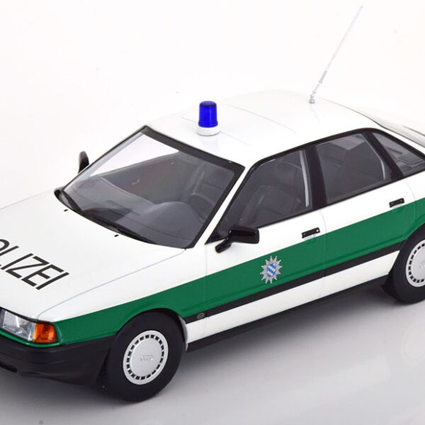 Audi 80 (B3) Limousine 1989 "Polizei" Groen / Wit 1-18 Triple 9 Collection