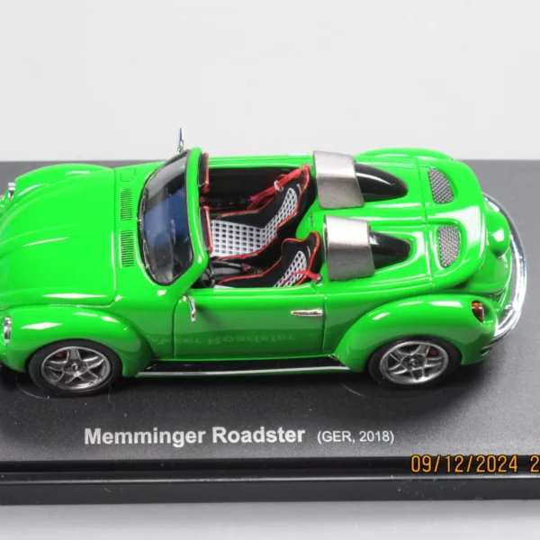 Memminger Roadster 2018 Vipergroen 1:43 Autocult Limited 333 Pieces