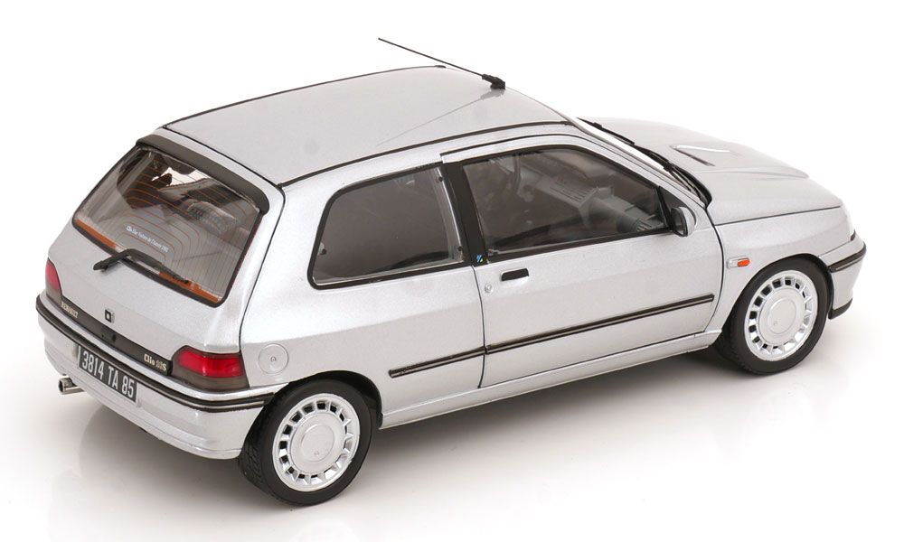 Norev Renault Clio 16S 1992 Gris Iceberg 1/18 – Miniature Collection 185256