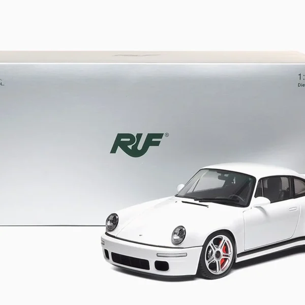 Porsche RUF SCR 2018 Wit 1:18 Almost Real