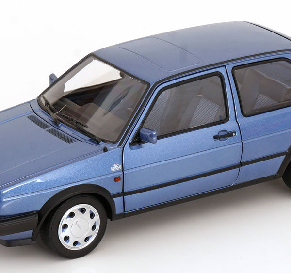 Volkswagen Golf II 1988 "10 Millionen" Lichtblauw Metallic 1-18 Norev