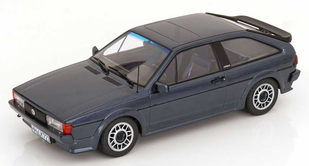 Volkswagen Scirocco II 1987 "Scala" Donkerblauw Metallic 1-18 Norev