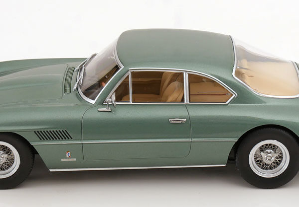 Ferrari 400 Superamerica 1962 Groen Metallic 1-18 KK-Scale (Metaal)