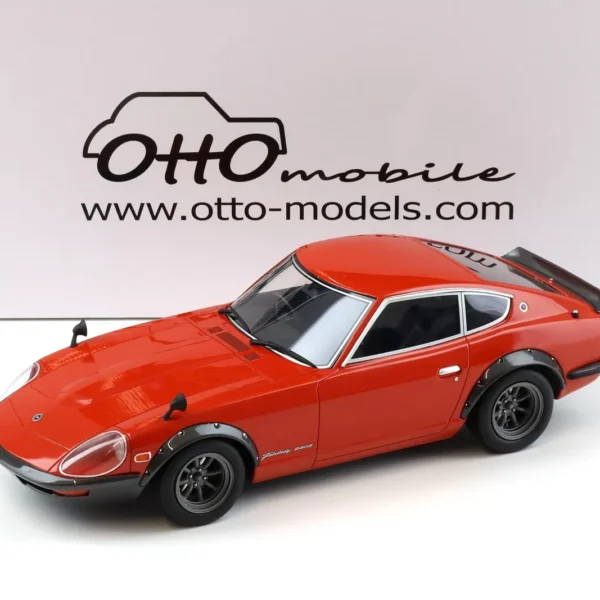 Nissan Fairlady 240 ZG 1972 Grand Prix Red 1-18 Ottomobile Limited 3000 Pieces (Resin)