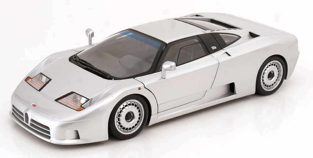 Bugatti EB110 1991 Zilver 1-12 KK-Scale (Metaal)