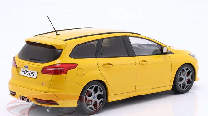 Ford Focus ST Turnier 2015 Geel Metallic 1-18 Ixo Models