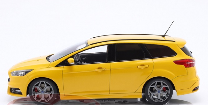 Ford Focus ST Turnier 2015 Geel Metallic 1-18 Ixo Models