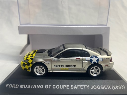 Ford Mustang GT Coupe Safety Jogger 2003 Zilver 1-43 Ixo Models ( Made for the Mustang Garage )