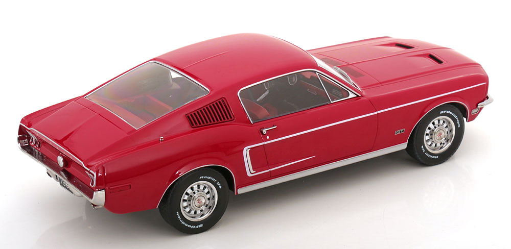 Ford Mustang GT Fastback 1968 Rood 1-18 KK-Scale