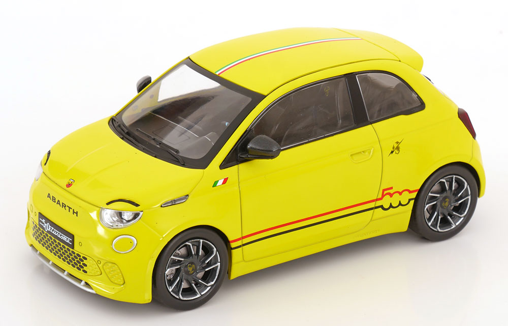 Fiat Abarth 500e 2024 Geel 1-18 Ixo Models - Schuiten Autominiaturen