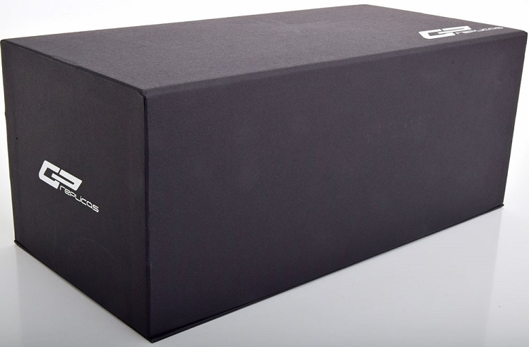 McLaren MP4/8 Test Silverstone F1 1993 Jos Verstappen ( Inkl.Vitrine) 1:18 GP Replicas Limited 100 Pieces