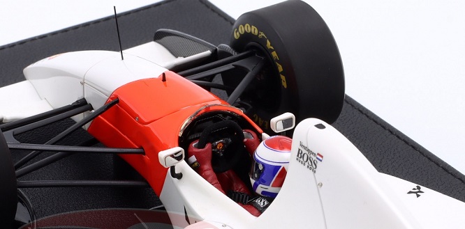 McLaren MP4/8 Test Silverstone F1 1993 Jos Verstappen ( Inkl.Vitrine) 1:18 GP Replicas Limited 100 Pieces