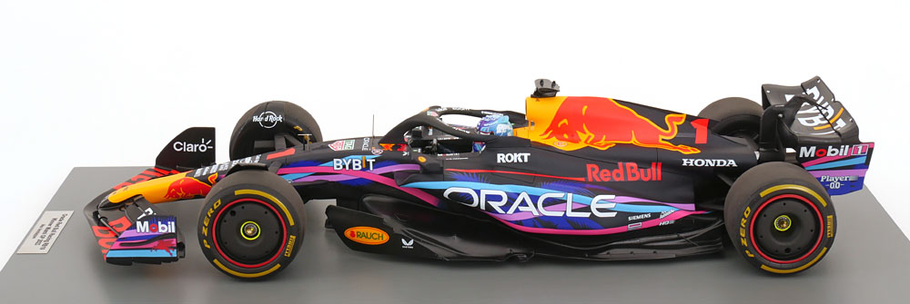 Oracle Red Bull RB19 #1 Winner GP Miami USA 2023 World Champion Max Verstappen 1-12 Spark (Inkl.Vitrine) (Resin)