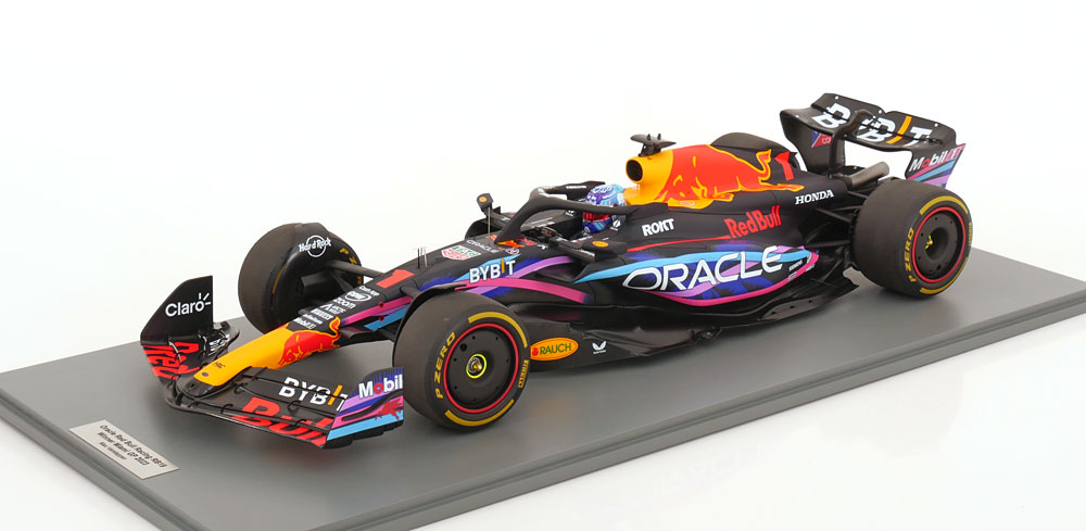Oracle Red Bull RB19 #1 Winner GP Miami USA 2023 World Champion Max Verstappen 1-12 Spark (Inkl.Vitrine) (Resin)