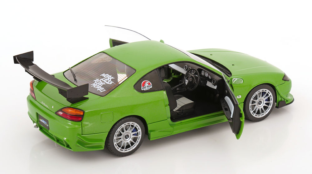 Nissan Silvia S15 Spec-R Aero 1999 Groen Metallic 1-18 Solido