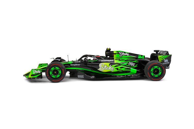 Kick Sauber C44 F1 #24 Las Vegas GP 2024 Zhou Guanyu 1-18 Solido