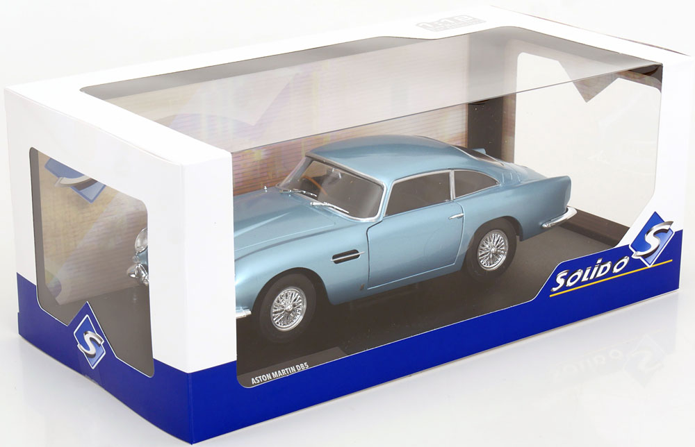 Aston Martin DB5 1964 Light Blue Metallic 1-18 Solido