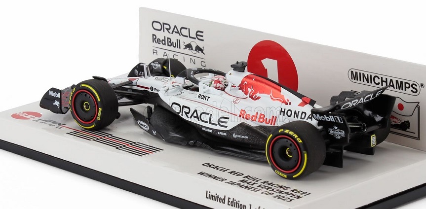 Oracle Red Bull Racing RB21 Winner Japanse GP 2025 Max Verstappen