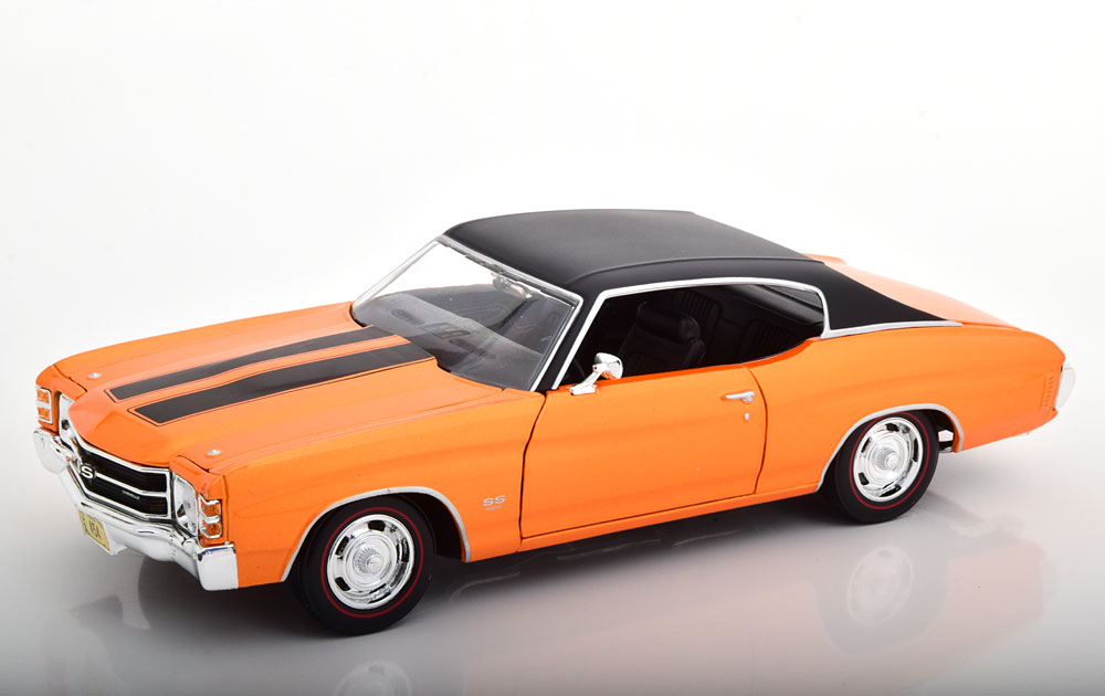 Chevrolet Chevelle SS 454 Sport 1971 Oranje Metallic / Zwart 1-18 Maisto