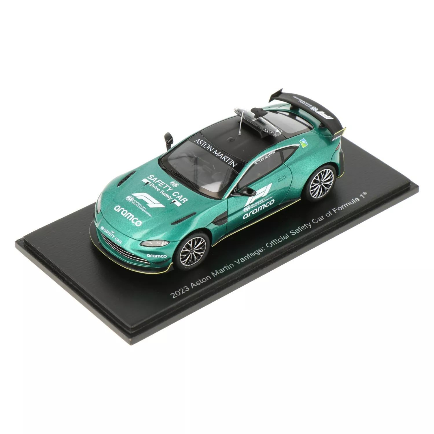 Aston Martin Vantage F1 2023 "Safety Car" Groen Metallic 1-43 Spark (Resin)