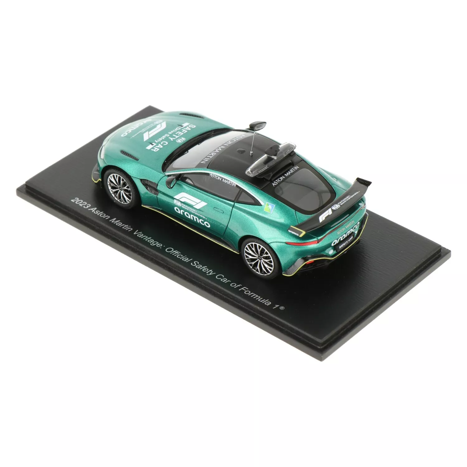 Aston Martin Vantage F1 2023 "Safety Car" Groen Metallic 1-43 Spark (Resin)