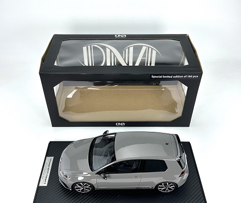 Volkswagen Golf MK VII GTI Clubsport 2017 Nardo Grey 1-18 DNA-Collectibles Limited 150 Pieces (Special Production)