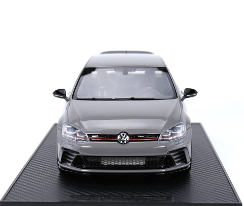 Volkswagen Golf MK VII GTI Clubsport 2017 Nardo Grey 1-18 DNA-Collectibles Limited 150 Pieces (Special Production)