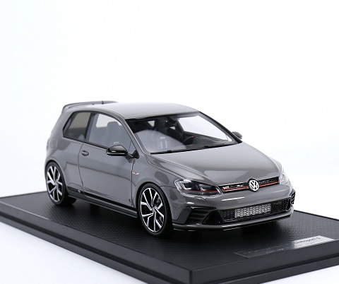 Volkswagen Golf MK VII GTI Clubsport 2017 Nardo Grey 1-18 DNA-Collectibles Limited 150 Pieces (Special Production)